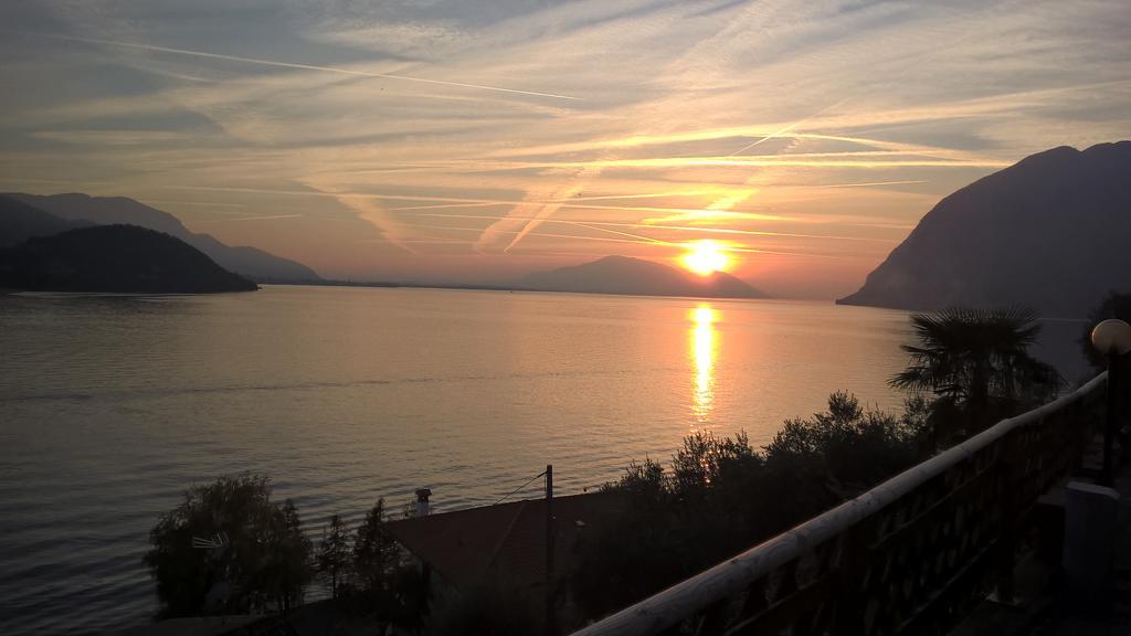Residenza Borgo Antico Monte Isola Exterior foto